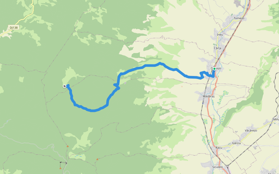 sat Dănești - Dealul Mijlocul Trunchiului - Pasul Fertău walking route map in Dănești