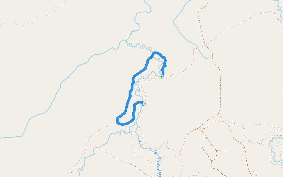Wolf Trail walking route map in Latchford