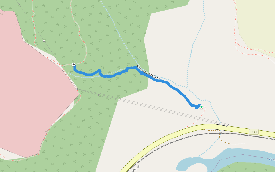 Vers aire du viaduc walking route map in Millau