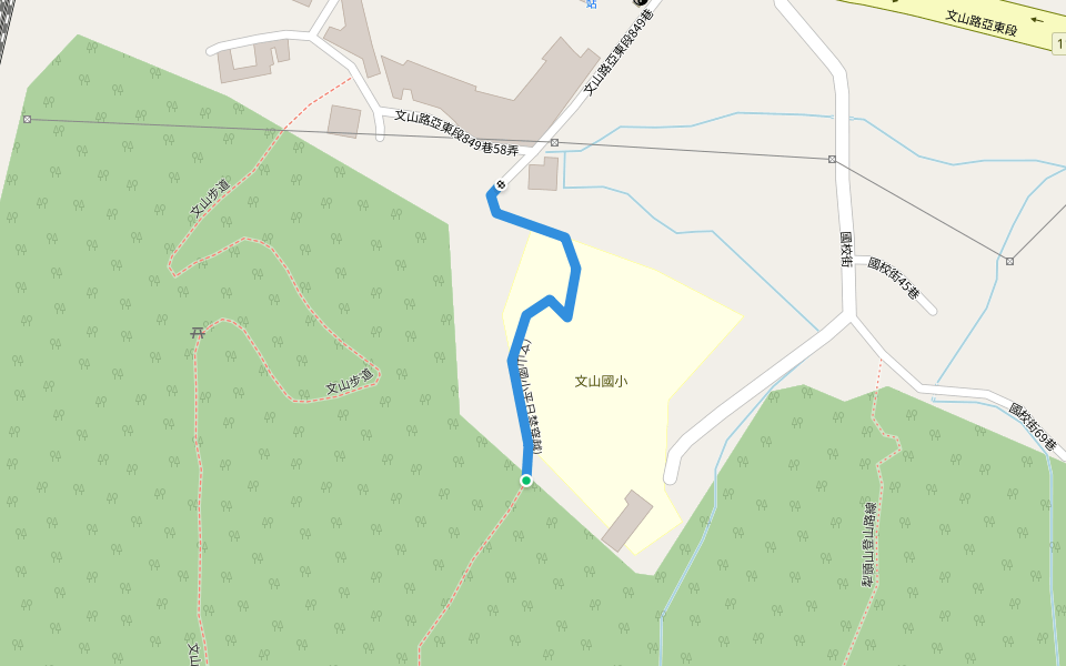(文山國小平日禁穿越)