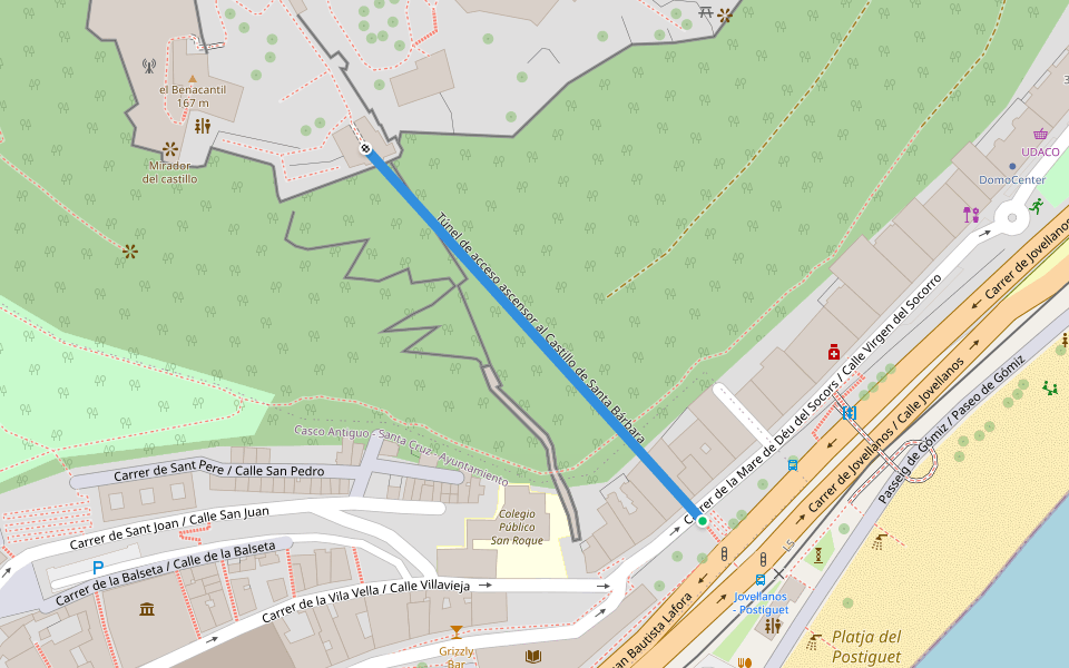 Túnel de acceso ascensor al Castillo de Santa Bárbara