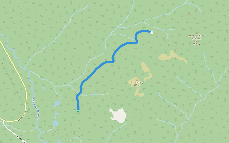 sentier d'accès à l'ouest, monts vallieres de la saint-real walking route map in La Martre