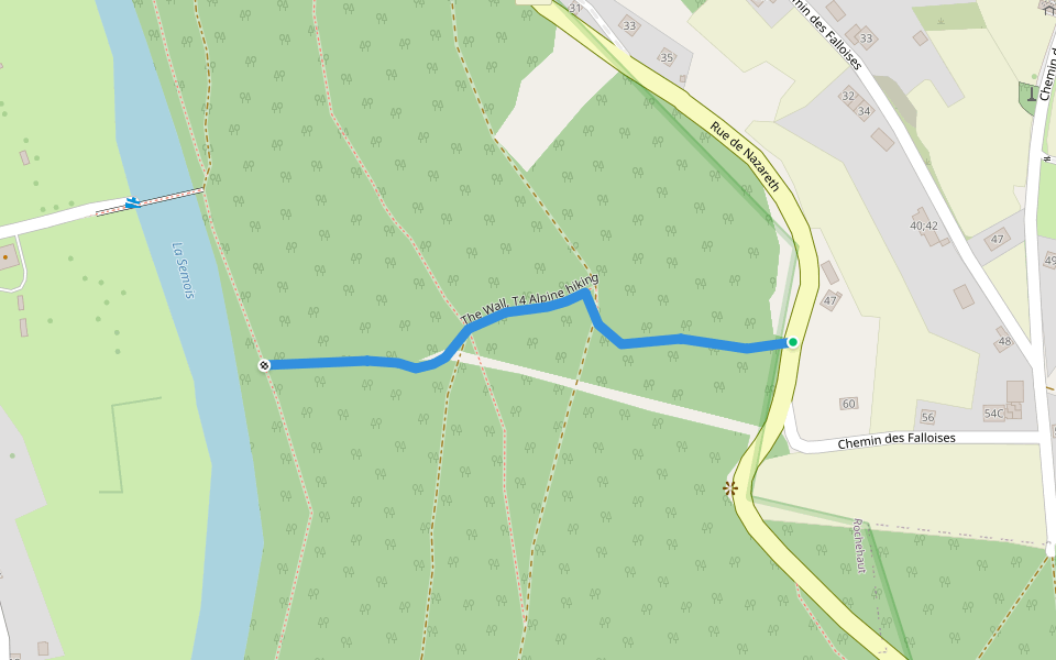 The Wall, T4 Alpine hiking walking route map in Bouillon