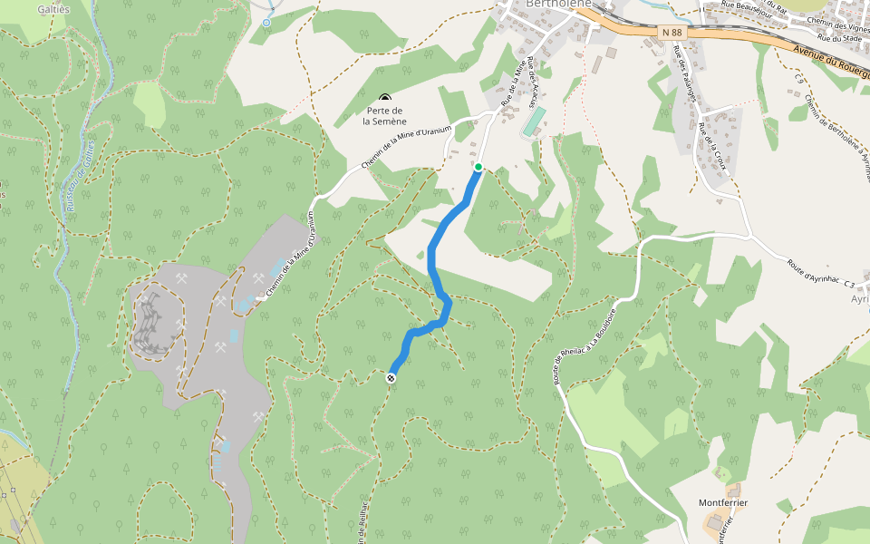 Chemin de Reilhac walking route map in Bertholène