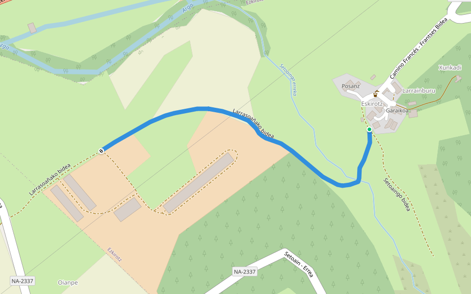 Larrasoañako bidea walking route map in Esquiroz