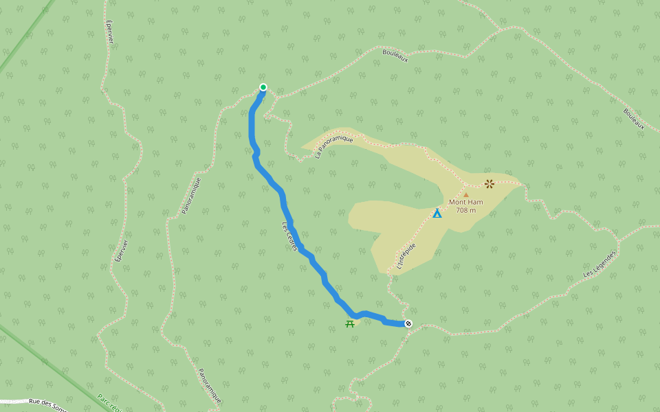 Les Cèdres walking route map in Weedon