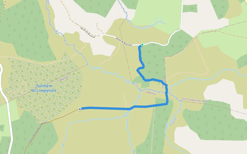 Sentier Tourbière Longeroux et des Cents Pierres walking route map in Chavanac