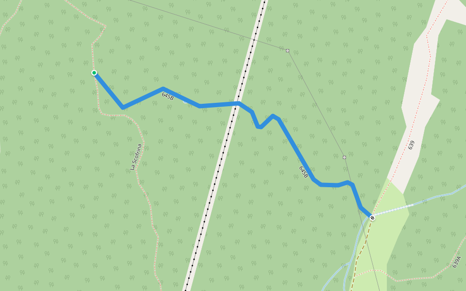 645B walking route map in Corvara in Badia