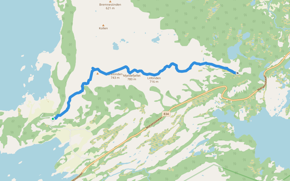Mjelletindtraversen walking route map in Svolvær