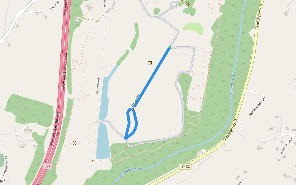 Maple Allee walking route map in New Windsor