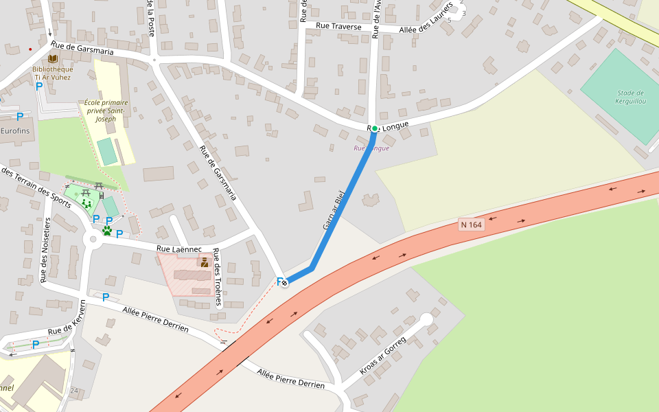 Garn ar BleÏ walking route map in Pleyben