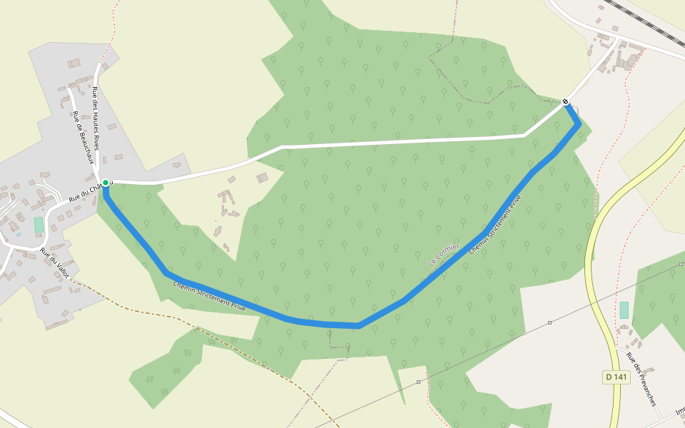 Chemin Strictement Privé walking route map in Le Cormier