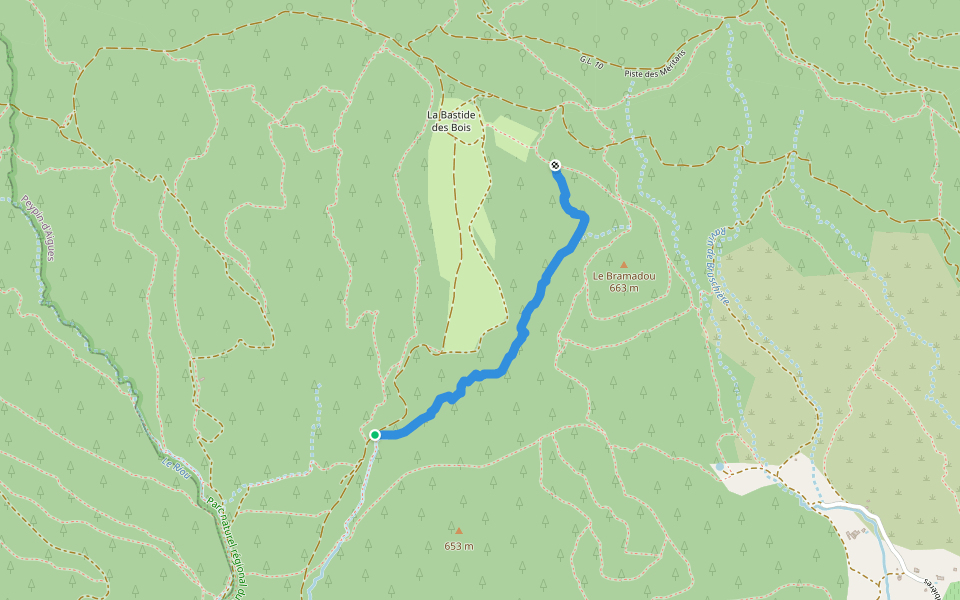 Ravin des Trois Collets walking route map in Peypin-d'Aigues