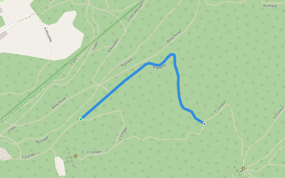 B Belette walking route map in Val-David