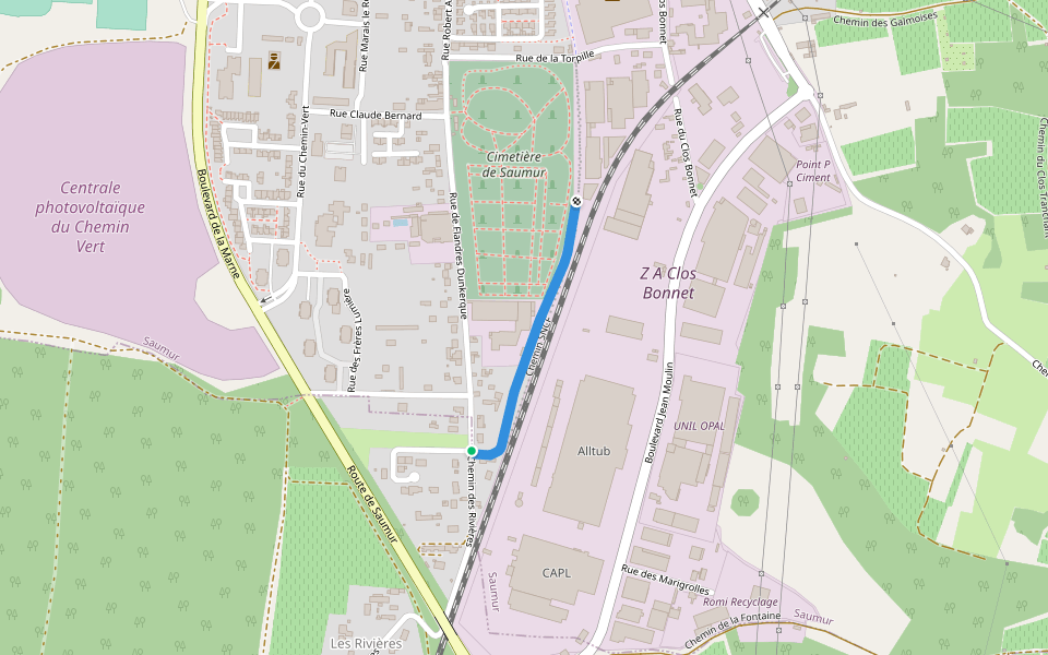 Chemin SNCF walking route map in Varrains