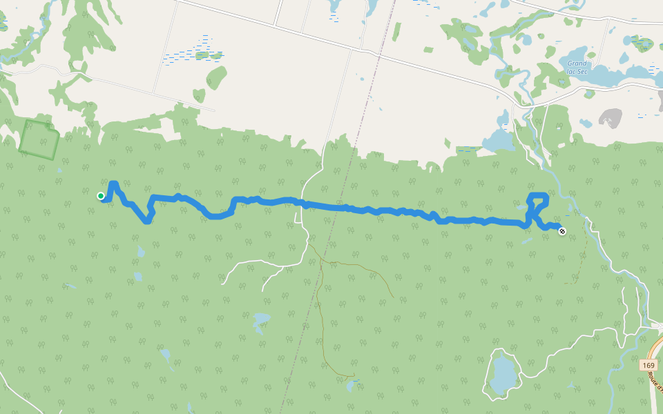 Sentier bleu walking route map in Métabetchouan-Lac-à-la-Croix
