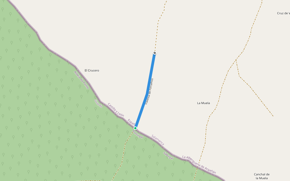 Travesía de Forcalhos walking route map in La Alberguería de Argañán