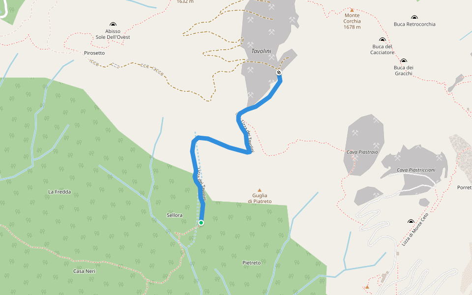 Lizza dei Tavolini walking route map in Levigliani