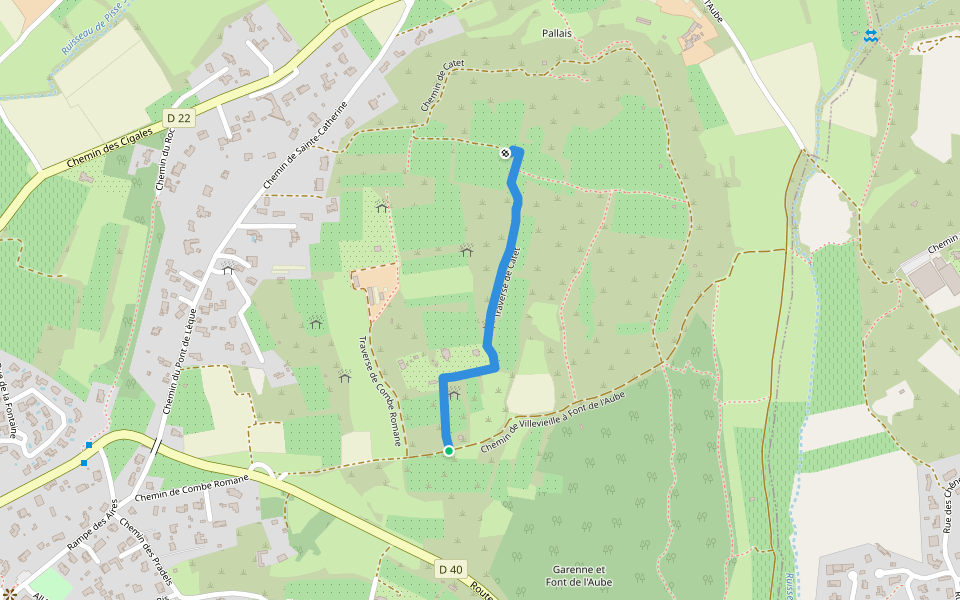 Traverse de Catet walking route map in Villevieille