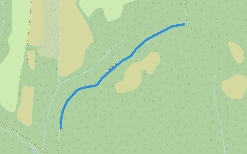 Labatlongue walking route map in Esquiule