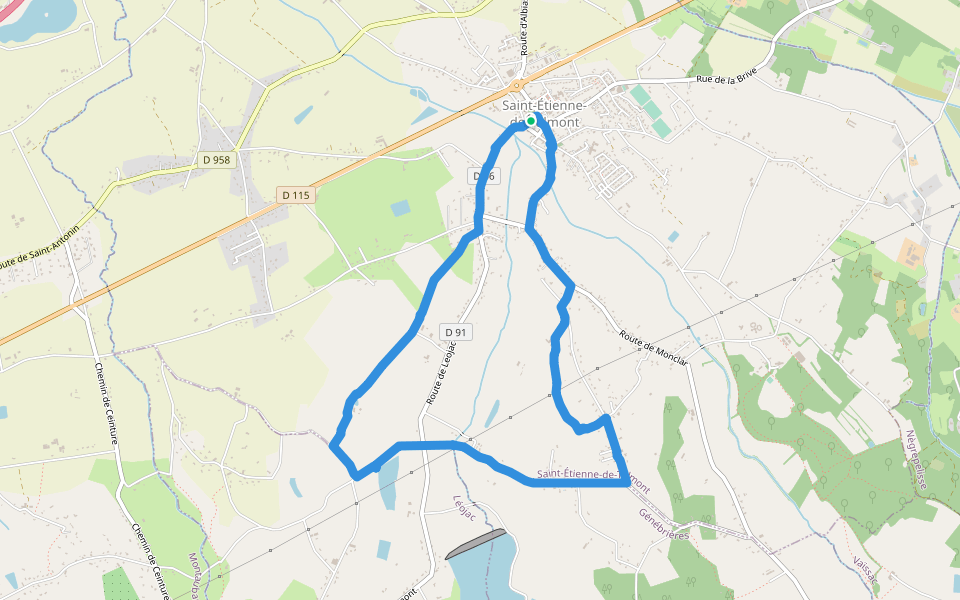 Les poussinières walking route map in Saint-Etienne-de-Tulmont