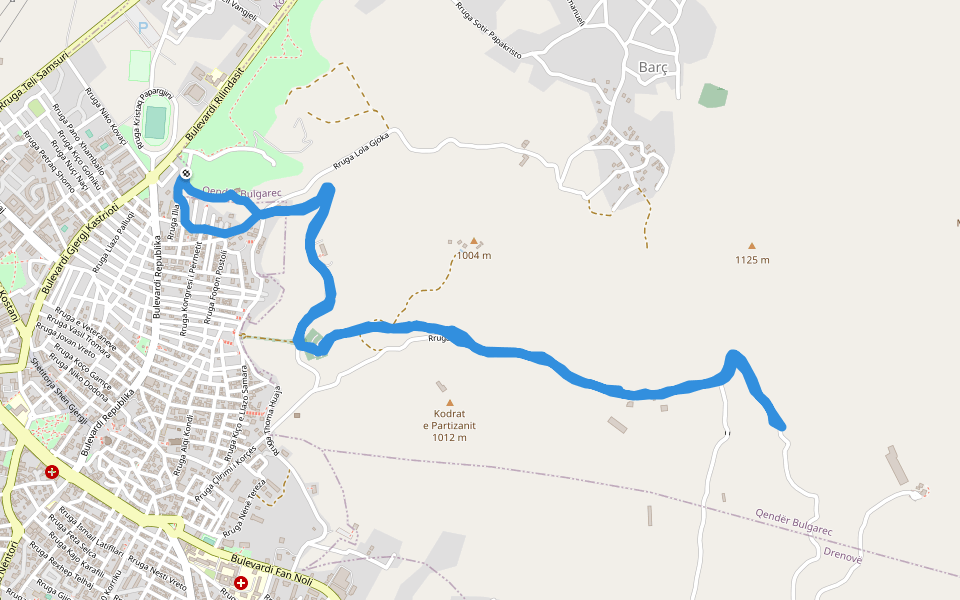 Parku "Rinia" - Kodrat e Partizanit walking route map in Korçë