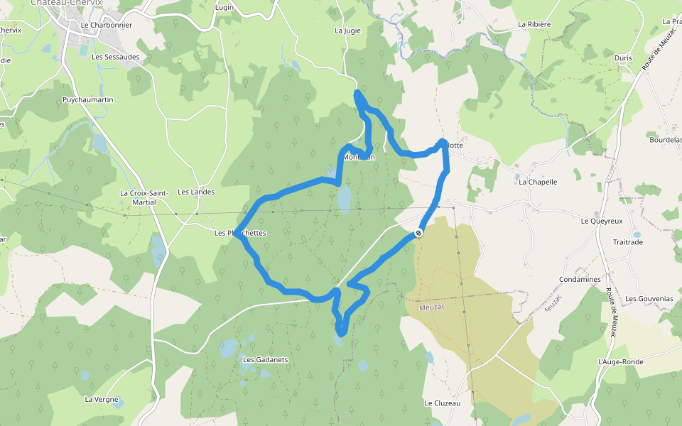 Château de Montintin walking route map in Château-Chervix