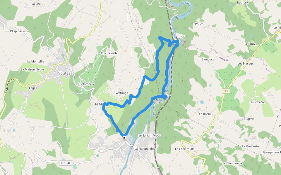 Chemin de la Vézère walking route map in Voutezac