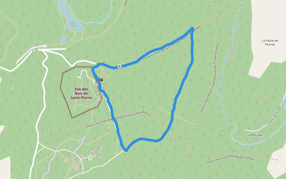 Forêt communale de Ligugé walking route map in Smarves