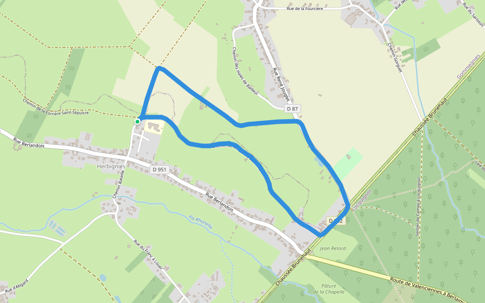 Forêt domaniale de Mormal walking route map in Villereau