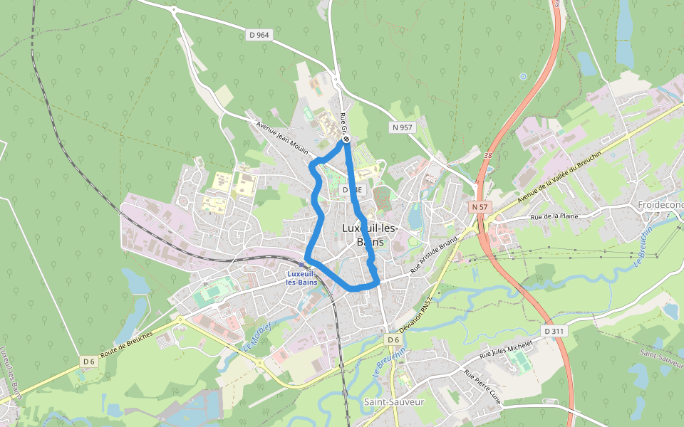 Place du Général de Gaulle walking route map in Luxeuil-les-Bains