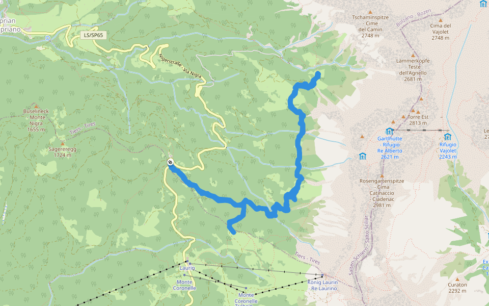 15 walking route map in Tires