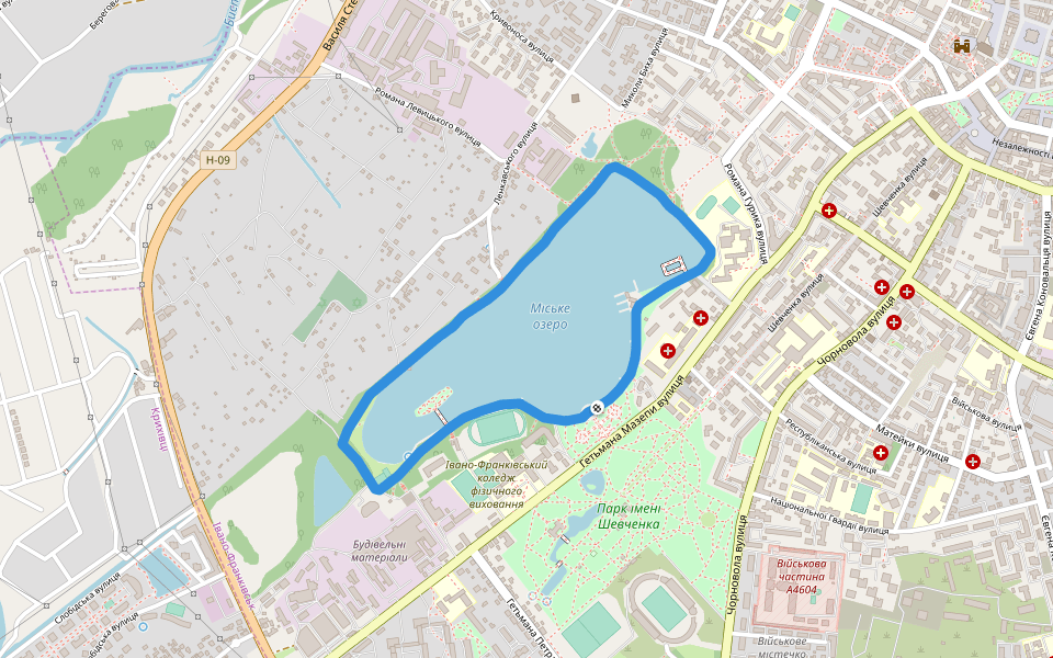 Міське озеро