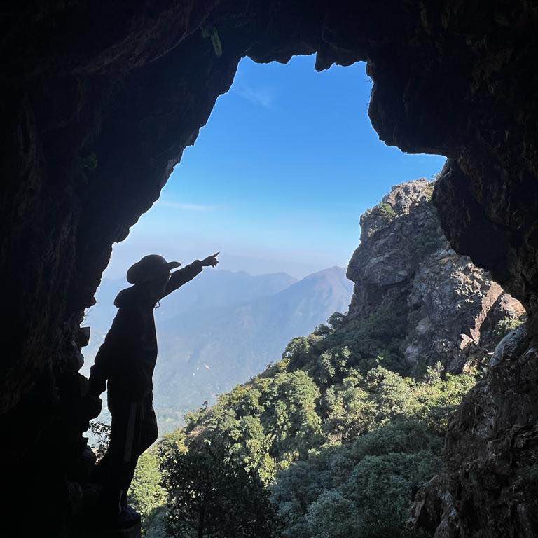 蹤行倒碗石河、北巖棧道、一樹洞、羅漢塔、小鳥回頭