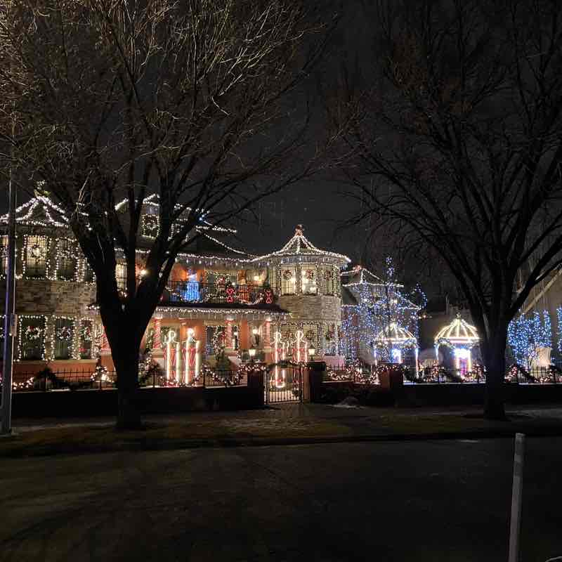 Crescent Road Christmas Light Walk