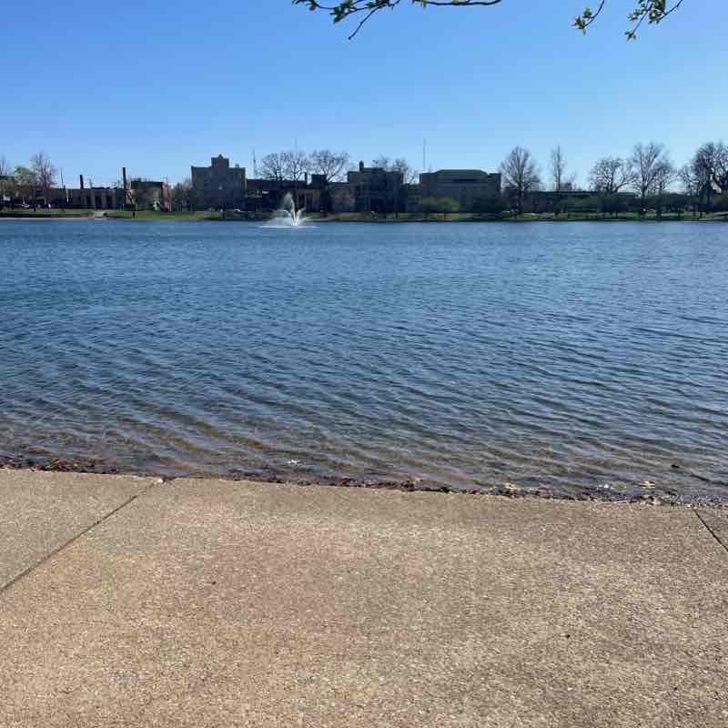 Lake Anna mini trail