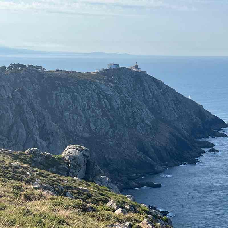 Por la mañana yo me levanto…