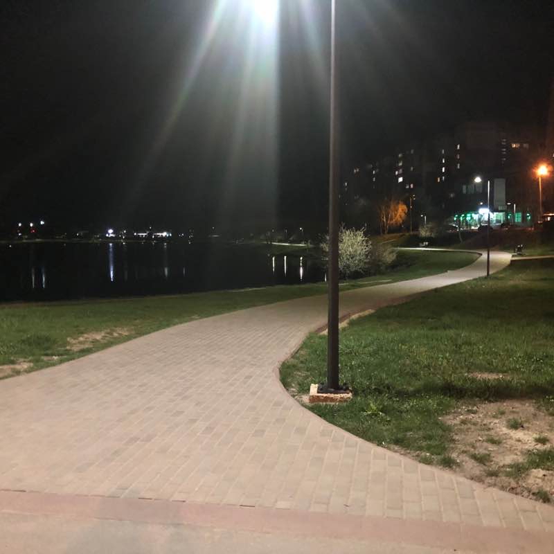 Довкола Озера