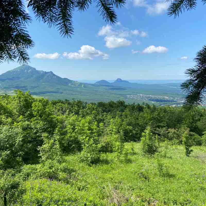 Спуск с горы Машук