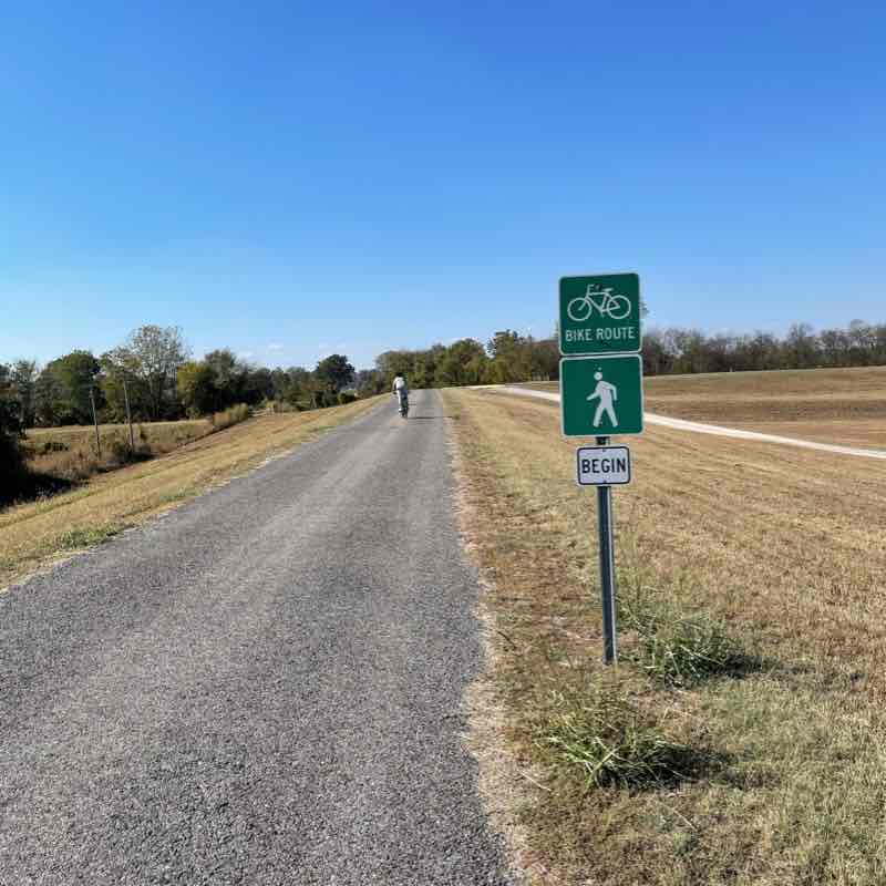 Greenville levee walking trail