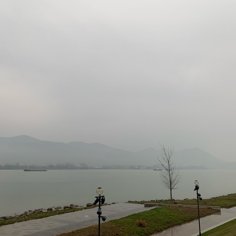 Riverside Fuchun River