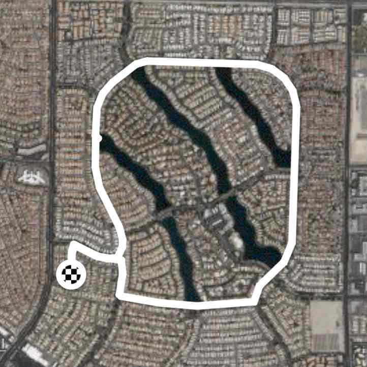 To Clubhouse & around Lakes