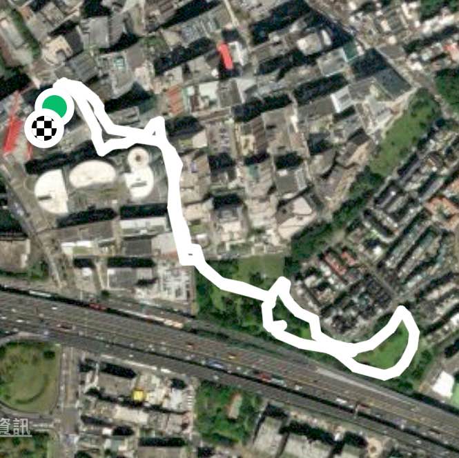 木棉花絮飛舞中